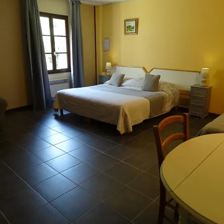 Mas De L'espaire Hotel 3*