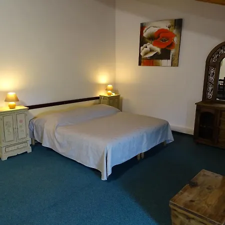 فندق Mas De L'espaire 3*